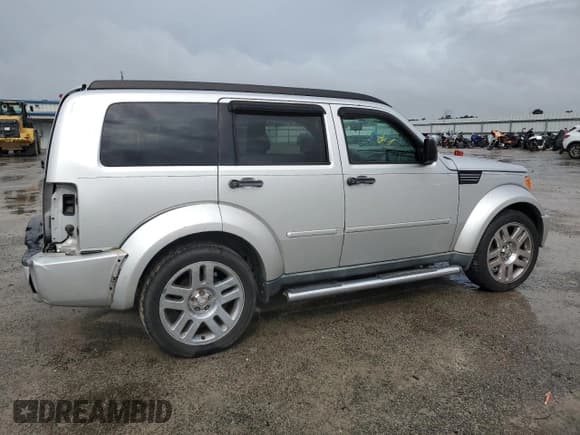 ✅ 2011 Dodge Nitro Heat • VIN: 1D4PT4GK3BW574390 • Lot: 81943005. Listed on Copart with Not provided. Free auction sales archive from the USA and detailed vehicle history report at DreamBid. Image 3.