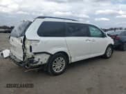 ✅ 2016 Toyota Sienna XLE Premium • VIN: 5TDYK3DC7GS715030 • Lot: 90334735. Wystawiony na Copart z przebiegiem 122 567 mil. Bezpłatny archiwum sprzedaży aukcyjnych z USA i szczegółowy raport historii pojazdu na DreamBid. Zdjęcie 3.