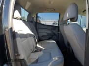 ✅ 2017 Chevrolet Colorado 2WD WT • VIN: 1GCGSBEN0H1305903 • Lot: 45993635. Wystawiony na Copart z przebiegiem 138 150 mil. Bezpłatny archiwum sprzedaży aukcyjnych z USA i szczegółowy raport historii pojazdu na DreamBid. Zdjęcie 10.