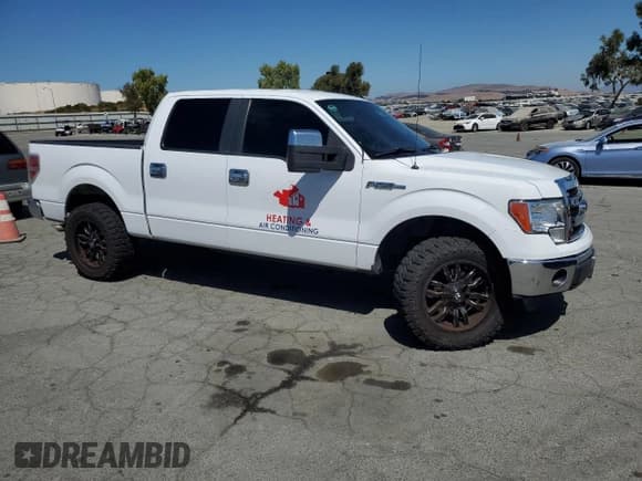 ✅ 2014 Ford F-150 STX • VIN: 1FTEW1CM0EKE57282 • Lot: 69830245. Listed on Copart with 191,168 mi. Free auction sales archive from the USA and detailed vehicle history report at DreamBid. Image 4.