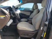 ✅ 2018 Hyundai Santa Fe 2.4L • VIN: 5XYZU3LB8JG542243 • Лот: 66616564. Опубликован ранее на Copart с пробегом 91 926 миль. Бесплатный доступ к архиву аукционных продаж из США и подробный отчёт об истории автомобиля на DreamBid. Изображение 7.