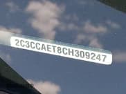 ✅ 2012 Chrysler 300 C • VIN: 2C3CCAET8CH309247 • Lot: 42460648. Listed on IAAI with 121,168 mi. Free auction sales archive from the USA and detailed vehicle history report at DreamBid. Image 9.