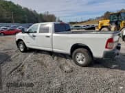 ✅ 2022 Ram 2500 Tradesman • VIN: 3C6UR4HL5NG294437 • Lot: 94271725. Wystawiony na Copart z przebiegiem 326 806 mil. Bezpłatny archiwum sprzedaży aukcyjnych z USA i szczegółowy raport historii pojazdu na DreamBid. Zdjęcie 2.