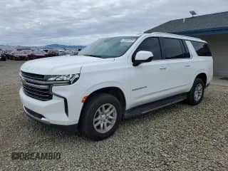 2023 Chevrolet Suburban LT z VIN 1GNSCCKD6PR318073, wystawiony jako Copart lot #90920045 z przebiegiem 68 324 mil mil oraz Czysty tytuł • Clean title. Historia ofert i sprzedaży dostępna na DreamBid. Obrazek 1.