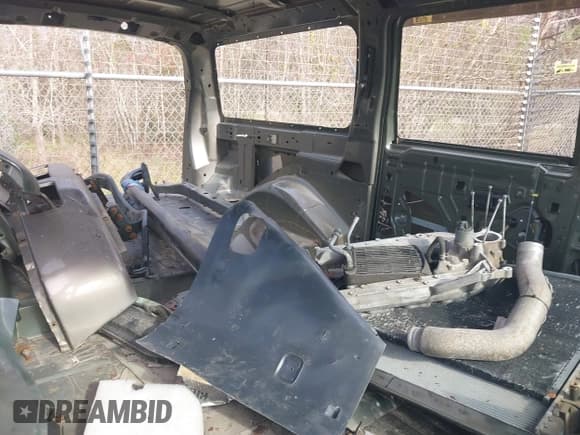 ✅ 2005 Ford Excursion Eddie Bauer • VIN: 1FMSU45P05ED43696 • Lot: 41674430. Listed on IAAI with Not provided. Free auction sales archive from the USA and detailed vehicle history report at DreamBid. Image 8.