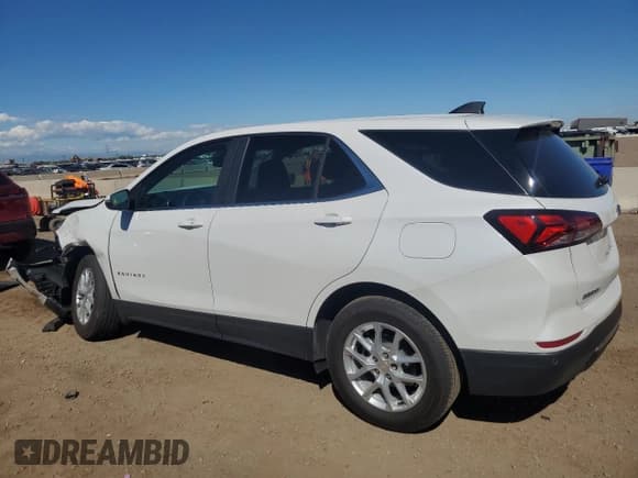 ✅ 2022 Chevrolet Equinox LT • VIN: 3GNAXUEV9NL162836 • Lot: 84062435. Listed on Copart with 20,750 mi. Free auction sales archive from the USA and detailed vehicle history report at DreamBid. Image 2.