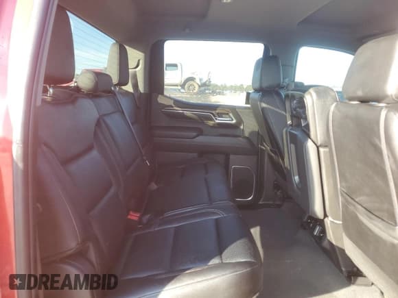 ✅ 2024 Chevrolet Silverado 1500 • VIN: 1GCPADE87RZ222478 • Лот: 41459975. Опубликован ранее на Copart с пробегом Не указан. Бесплатный доступ к архиву аукционных продаж из США и подробный отчёт об истории автомобиля на DreamBid. Изображение 10.