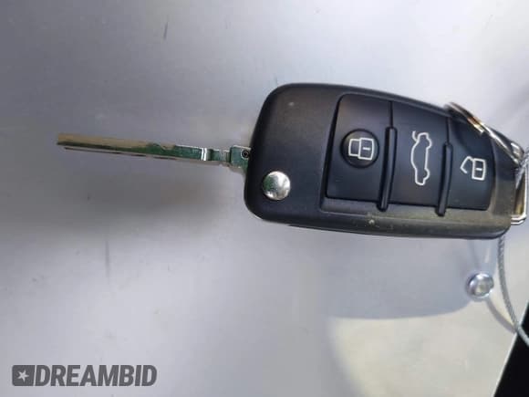 ✅ 2020 Audi Q3 S line Premium Plus • VIN: WA1EECF3XL1034322 • Лот: 42702927. Опубликован ранее на IAAI с пробегом 48 793 миль. Бесплатный доступ к архиву аукционных продаж из США и подробный отчёт об истории автомобиля на DreamBid. Изображение 11.