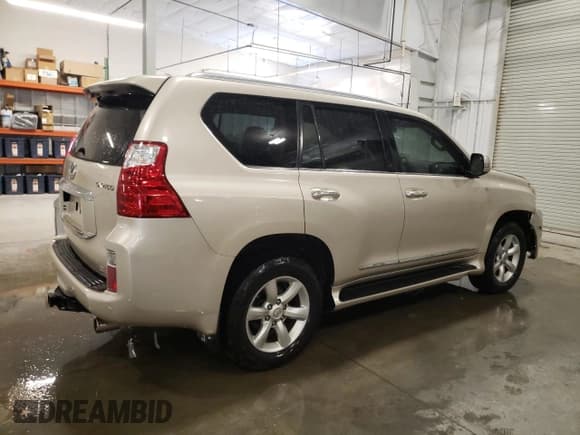 ✅ 2011 Lexus GX 460 • VIN: JTJBM7FX8B5023667 • Лот: 84998085. Опубликован ранее на Copart с пробегом 167 062 миль. Бесплатный доступ к архиву аукционных продаж из США и подробный отчёт об истории автомобиля на DreamBid. Изображение 3.