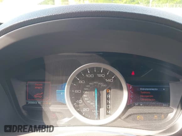 ✅ 2013 Ford Explorer Limited • VIN: 1FM5K7F80DGA10283 • Lot: 42071699. Wystawiony na IAAI z przebiegiem 205 643 mil. Bezpłatny archiwum sprzedaży aukcyjnych z USA i szczegółowy raport historii pojazdu na DreamBid. Zdjęcie 7.