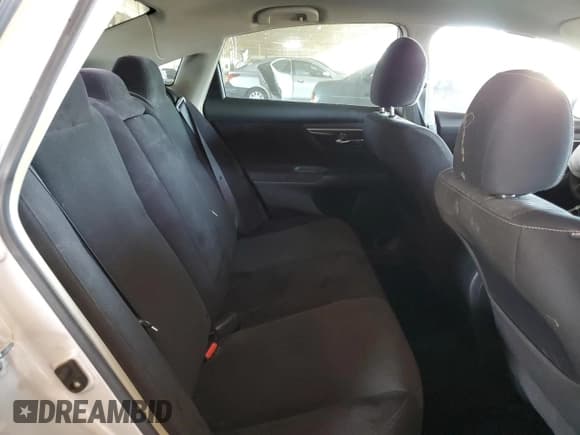 ✅ 2013 Nissan Altima S • VIN: 1N4AL3AP7DC281250 • Lot: 82247105. Wystawiony na Copart z przebiegiem Nie podano. Bezpłatny archiwum sprzedaży aukcyjnych z USA i szczegółowy raport historii pojazdu na DreamBid. Zdjęcie 10.