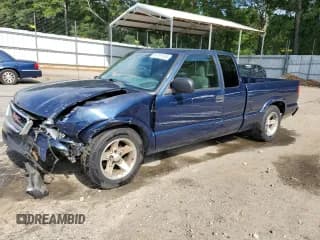 ✅ 2003 GMC Sonoma SLS • VIN: 1GTCS19X538142959 • Lot: 59761935. Wystawiony na Copart z przebiegiem 364 780 mil. Bezpłatny archiwum sprzedaży aukcyjnych z USA i szczegółowy raport historii pojazdu na DreamBid. Zdjęcie 1.