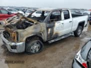 ✅ 2015 Chevrolet Silverado 2500HD LT • VIN: 1GC2KVE81FZ140321 • Лот: 86995094. Опубликован ранее на Copart с пробегом Не указан. Бесплатный доступ к архиву аукционных продаж из США и подробный отчёт об истории автомобиля на DreamBid. Изображение 1.