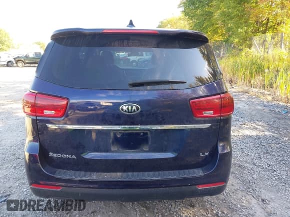 ✅ 2020 Kia Sedona LX • VIN: KNDMB5C16L6646402 • Lot: 43351804. Listed on IAAI with 77,731 mi. Free auction sales archive from the USA and detailed vehicle history report at DreamBid. Image 16.