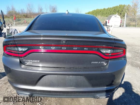 ✅ 2017 Dodge Charger SXT • VIN: 2C3CDXJG2HH653267 • Лот: 43521998. Опубликован ранее на IAAI с пробегом 88 662 миль. Бесплатный доступ к архиву аукционных продаж из США и подробный отчёт об истории автомобиля на DreamBid. Изображение 16.