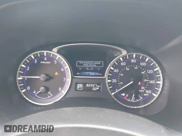 ✅ 2020 Infiniti QX60 Luxe • VIN: 5N1DL0MN2LC540608 • Lot: 42187929. Listed on IAAI with 82,227 mi. Free auction sales archive from the USA and detailed vehicle history report at DreamBid. Image 7.