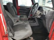 ✅ 2010 Jeep Wrangler Unlimited Sport • VIN: 1J4BZ3H14AL147915 • Lot: 81660295. Wystawiony na Copart z przebiegiem 374 917 mil. Bezpłatny archiwum sprzedaży aukcyjnych z USA i szczegółowy raport historii pojazdu na DreamBid. Zdjęcie 7.