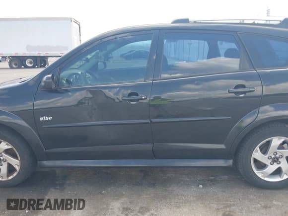 ✅ 2007 Pontiac Vibe • VIN: 5Y2SL65877Z439459 • Лот: 42970553. Опубликован ранее на IAAI с пробегом 253 299 миль. Бесплатный доступ к архиву аукционных продаж из США и подробный отчёт об истории автомобиля на DreamBid. Изображение 6.