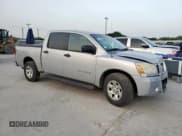 ✅ 2007 Nissan Titan XE • VIN: 1N6BA07A77N245103 • Лот: 56410155. Опубликован ранее на Copart с пробегом 254 124 миль. Бесплатный доступ к архиву аукционных продаж из США и подробный отчёт об истории автомобиля на DreamBid. Изображение 4.