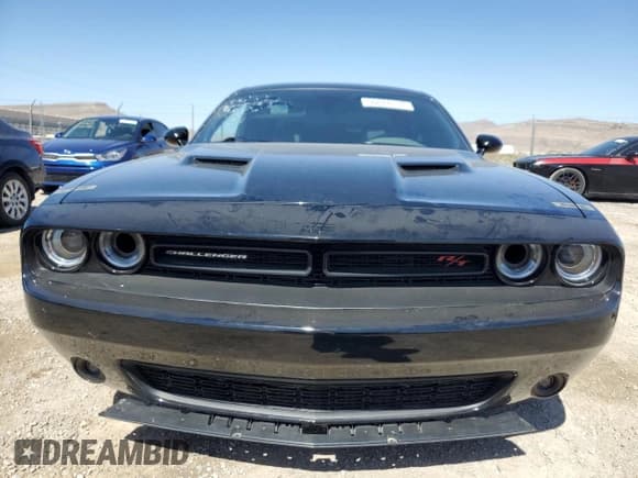 ✅ 2016 Dodge Challenger R/T Scat Pack • VIN: 2C3CDZFJ1GH162560 • Lot: 56678114. Wystawiony na Copart z przebiegiem 58 238 mil. Bezpłatny archiwum sprzedaży aukcyjnych z USA i szczegółowy raport historii pojazdu na DreamBid. Zdjęcie 5.