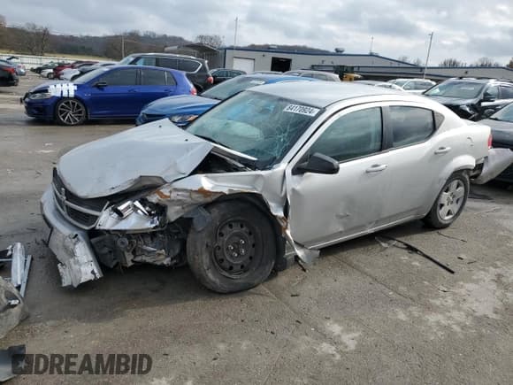 ✅ 2009 Dodge Avenger SE • VIN: 1B3LC46B39N508419 • Lot: 84170924. Wystawiony na Copart z przebiegiem 155 638 mil. Bezpłatny archiwum sprzedaży aukcyjnych z USA i szczegółowy raport historii pojazdu na DreamBid. Zdjęcie 1.