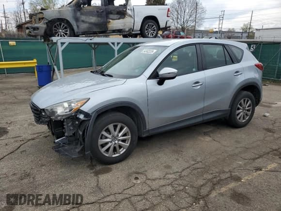 ✅ 2016 Mazda CX-5 Sport • VIN: JM3KE4BYXG0773984 • Лот: 54342225. Опубликован ранее на Copart с пробегом 137 618 миль. Бесплатный доступ к архиву аукционных продаж из США и подробный отчёт об истории автомобиля на DreamBid. Изображение 1.