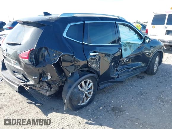 ✅ 2019 Nissan Rogue S • VIN: JN8AT2MT2KW257600 • Лот: 41028206. Опубликован ранее на IAAI с пробегом 176 537 миль. Бесплатный доступ к архиву аукционных продаж из США и подробный отчёт об истории автомобиля на DreamBid. Изображение 4.