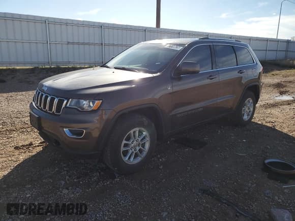 ✅ 2018 Jeep Grand Cherokee Laredo E • VIN: 1C4RJFAG8JC348972 • Лот: 87119535. Опубликован ранее на Copart с пробегом 85 394 миль. Бесплатный доступ к архиву аукционных продаж из США и подробный отчёт об истории автомобиля на DreamBid. Изображение 1.
