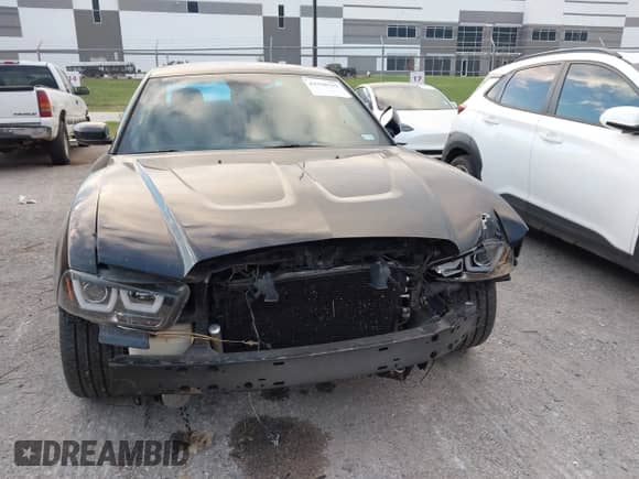 ✅ 2013 Dodge Charger RT • VIN: 2C3CDXCT6DH612970 • Lot: 43328761. Wystawiony na IAAI z przebiegiem 124 816 mil. Bezpłatny archiwum sprzedaży aukcyjnych z USA i szczegółowy raport historii pojazdu na DreamBid. Zdjęcie 12.