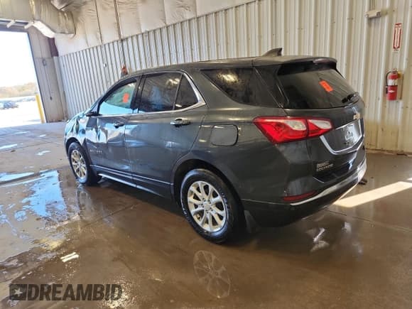 ✅ 2018 Chevrolet Equinox LT • VIN: 2GNAXJEV1J6351462 • Лот: 89899945. Опубликован ранее на Copart с пробегом 89 973 миль. Бесплатный доступ к архиву аукционных продаж из США и подробный отчёт об истории автомобиля на DreamBid. Изображение 2.