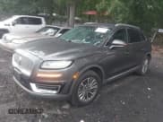 ✅ 2019 Lincoln Nautilus Select • VIN: 2LMPJ6K99KBL13432 • Lot: 42895280. Listed on IAAI with 167,813 mi. Free auction sales archive from the USA and detailed vehicle history report at DreamBid. Image 17.