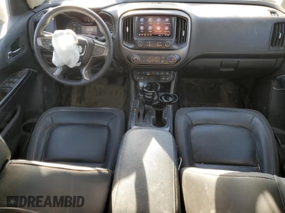 ✅ 2022 GMC Canyon 4WD AT4 • VIN: 1GTG6FEN4N1142812 • Lot: 84016745. Listed on Copart with 74,271 mi. Free auction sales archive from the USA and detailed vehicle history report at DreamBid. Image 8.