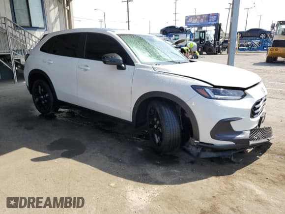 ✅ 2024 Honda HR-V Sport • VIN: 3CZRZ2H53RM779021 • Lot: 82298765. Wystawiony na Copart z przebiegiem Nie podano. Bezpłatny archiwum sprzedaży aukcyjnych z USA i szczegółowy raport historii pojazdu na DreamBid. Zdjęcie 4.