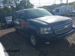✅ 2013 Chevrolet Suburban LT • VIN: 1GNSKJE7XDR100923 • Lot: 43365846. Listed on IAAI with Not provided. Free auction sales archive from the USA and detailed vehicle history report at DreamBid. Image 1.