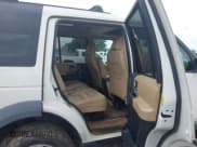 ✅ 2006 Land Rover LR3 SE • VIN: SALAE25416A396688 • Lot: 42674297. Listed on IAAI with 252,129 mi. Free auction sales archive from the USA and detailed vehicle history report at DreamBid. Image 8.