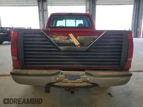 ✅ 1999 Ford F-350 XL • VIN: 1FTSW31S2XED03092 • Lot: 55945315. Listed on Copart with 188,847 mi. Free auction sales archive from the USA and detailed vehicle history report at DreamBid. Image 6.