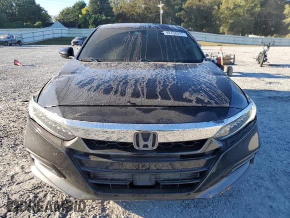 ✅ 2018 Honda Accord Touring • VIN: 1HGCV2F97JA001840 • Lot: 82438225. Wystawiony na Copart z przebiegiem 116 160 mil. Bezpłatny archiwum sprzedaży aukcyjnych z USA i szczegółowy raport historii pojazdu na DreamBid. Zdjęcie 5.