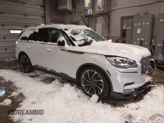 ✅ 2020 Lincoln Aviator Reserve • VIN: 5LM5J7XC6LGL21010 • Lot: 43866599. Listed on IAAI with Not provided. Free auction sales archive from the USA and detailed vehicle history report at DreamBid. Image 1.