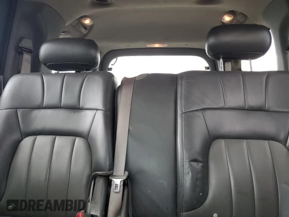 ✅ 2004 GMC Envoy SLT • VIN: 1GKET16S646110859 • Лот: 58846365. Опубликован ранее на Copart с пробегом 128 476 миль. Бесплатный доступ к архиву аукционных продаж из США и подробный отчёт об истории автомобиля на DreamBid. Изображение 10.