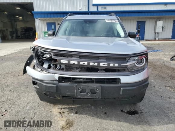 ✅ 2023 Ford Bronco Sport Big Bend • VIN: 3FMCR9B69PRE35422 • Lot: 90433185. Wystawiony na Copart z przebiegiem 30 814 mil. Bezpłatny archiwum sprzedaży aukcyjnych z USA i szczegółowy raport historii pojazdu na DreamBid. Zdjęcie 5.