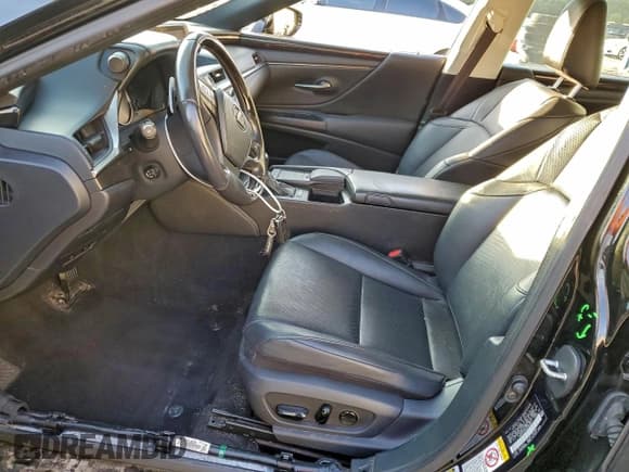 ✅ 2019 Lexus ES 350 Luxury • VIN: 58ABZ1B16KU006136 • Лот: 93508825. Опубликован ранее на Copart с пробегом 91 627 миль. Бесплатный доступ к архиву аукционных продаж из США и подробный отчёт об истории автомобиля на DreamBid. Изображение 7.