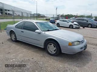 ✅ 1994 Ford Thunderbird • VIN: 1FALP64R8RH171278 • Лот: 43039473. Опубликован ранее на IAAI с пробегом 142 035 миль. Бесплатный доступ к архиву аукционных продаж из США и подробный отчёт об истории автомобиля на DreamBid. Изображение 1.