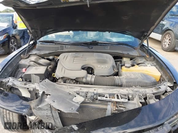 ✅ 2015 Dodge Charger SE • VIN: 2C3CDXBG0FH790137 • Лот: 43315700. Опубликован ранее на IAAI с пробегом 181 289 миль. Бесплатный доступ к архиву аукционных продаж из США и подробный отчёт об истории автомобиля на DreamBid. Изображение 10.