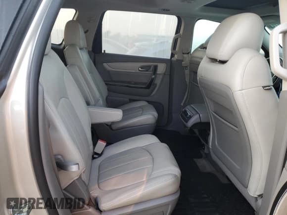 ✅ 2017 Chevrolet Traverse Premier • VIN: 1GNKRJKDXHJ247866 • Lot: 73737734. Wystawiony na Copart z przebiegiem Nie podano. Bezpłatny archiwum sprzedaży aukcyjnych z USA i szczegółowy raport historii pojazdu na DreamBid. Zdjęcie 11.