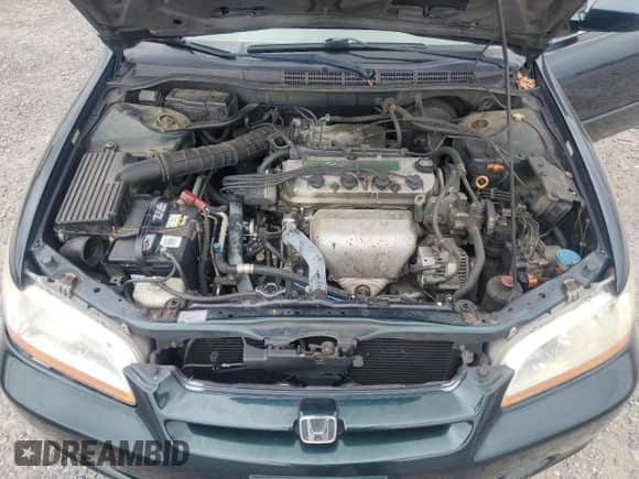 2000 Honda Accord EX с VIN 1HGCG6674YA001515, выставлен на аукционе Copart как лот 56257935 с пробегом 215 030 миль миль и Чистый • Clean title. История ставок и продаж доступна на DreamBid. Изображение 11.