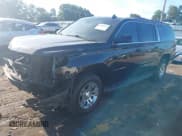 ✅ 2020 Chevrolet Suburban LT • VIN: 1GNSCHKC7LR304326 • Lot: 42840249. Wystawiony na IAAI z przebiegiem 249 916 mil. Bezpłatny archiwum sprzedaży aukcyjnych z USA i szczegółowy raport historii pojazdu na DreamBid. Zdjęcie 18.