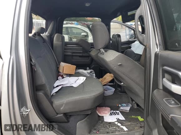 ✅ 2022 Ram 2500 Big Horn • VIN: 3C6UR5DJXNG243607 • Лот: 80448485. Опубликован ранее на Copart с пробегом Не указан. Бесплатный доступ к архиву аукционных продаж из США и подробный отчёт об истории автомобиля на DreamBid. Изображение 10.