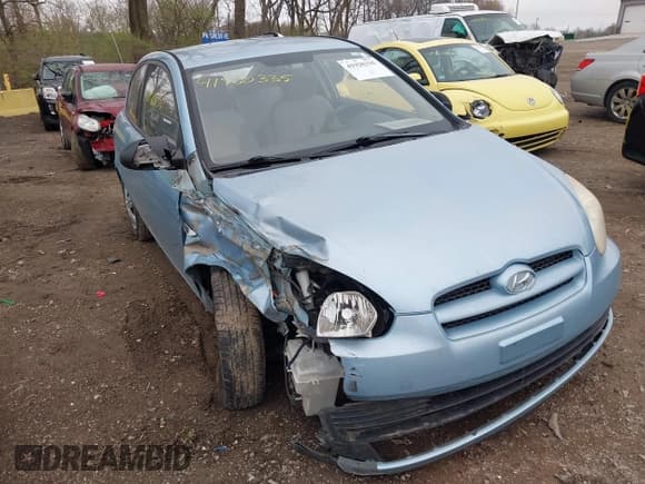 ✅ 2008 Hyundai Accent GS • VIN: KMHCM36C68U060997 • Лот: 41920335. Опубликован ранее на IAAI с пробегом 99 858 миль. Бесплатный доступ к архиву аукционных продаж из США и подробный отчёт об истории автомобиля на DreamBid. Изображение 1.