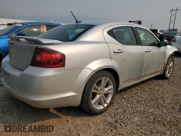 ✅ 2012 Dodge Avenger SE • VIN: 1C3CDZAG3CN314397 • Лот: 70121584. Опубликован ранее на Copart с пробегом 168 720 миль. Бесплатный доступ к архиву аукционных продаж из США и подробный отчёт об истории автомобиля на DreamBid. Изображение 3.