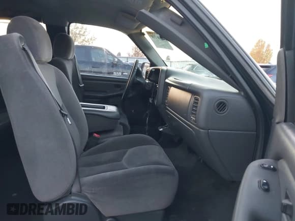 ✅ 2003 GMC Sierra 1500 SLE • VIN: 2GTEC19V031309736 • Лот: 43668210. Опубликован ранее на IAAI с пробегом 197 361 миль. Бесплатный доступ к архиву аукционных продаж из США и подробный отчёт об истории автомобиля на DreamBid. Изображение 5.